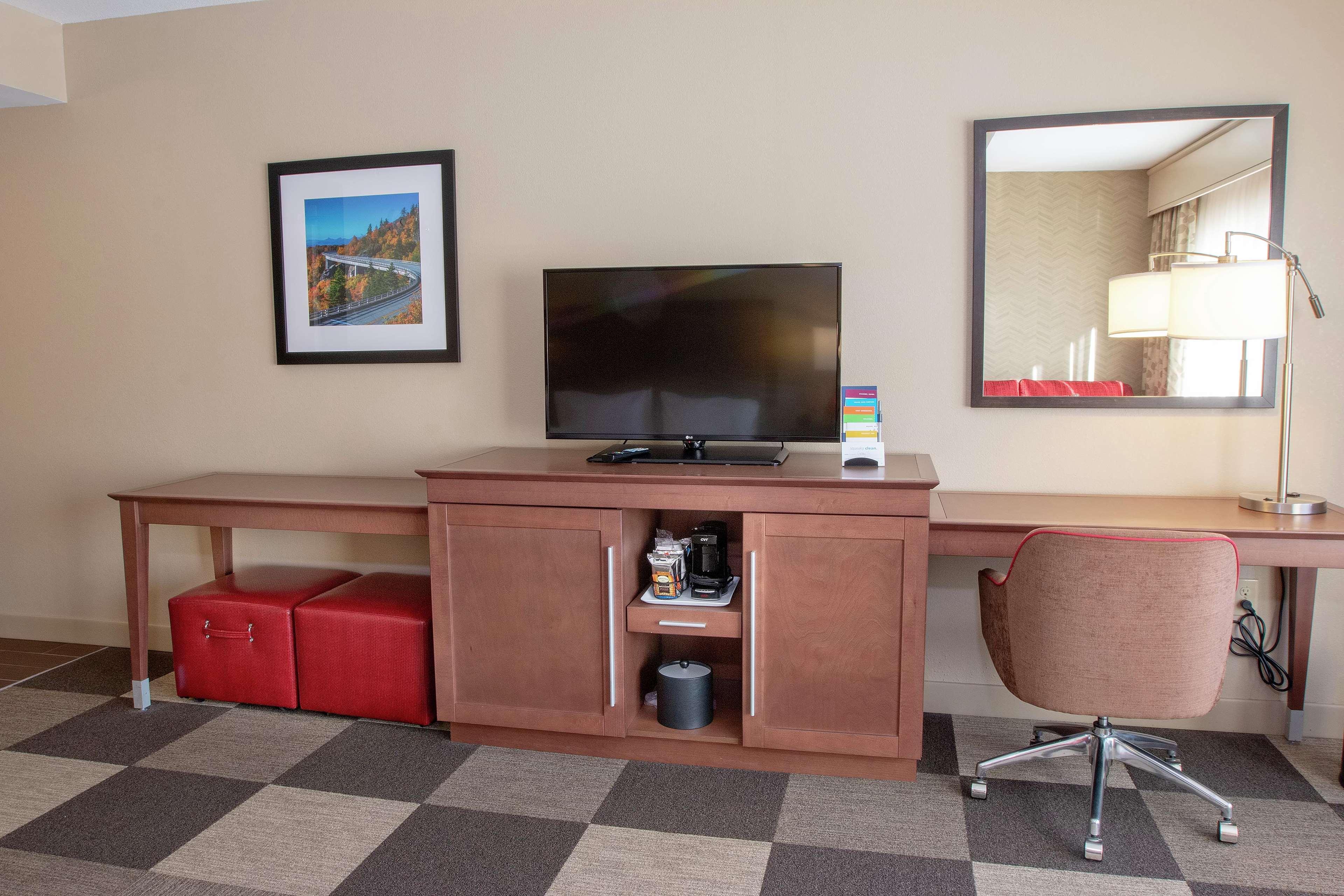 Hampton Inn & Suites Boone, Nc Eksteriør billede