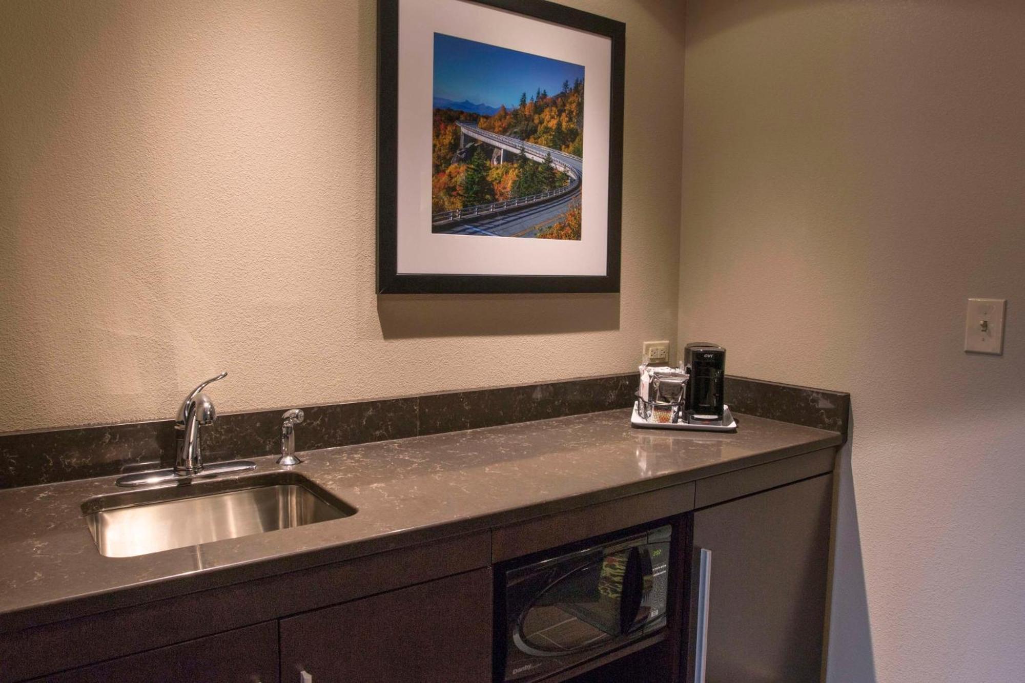 Hampton Inn & Suites Boone, Nc Eksteriør billede